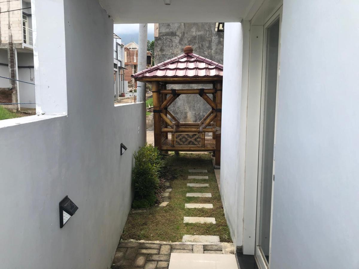 Tlekung Villa Alraza מראה חיצוני תמונה